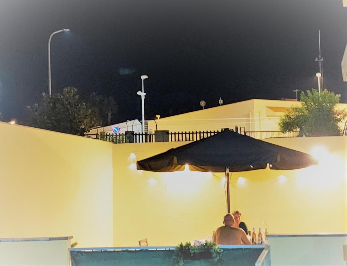 Villa Costanza Casa Vacanze Avola Dış mekan fotoğraf